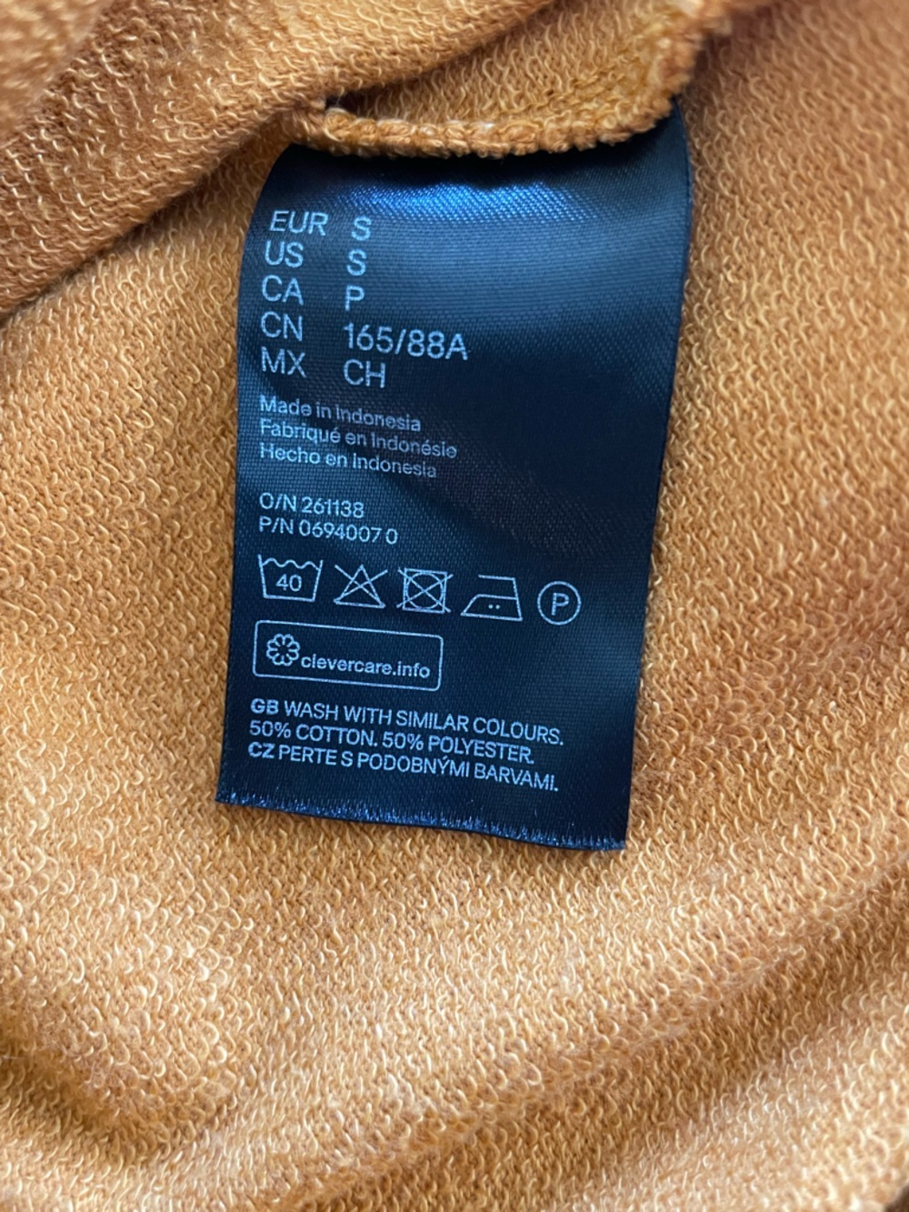 Disney x H&M Mickey Mouse Kids Sweatshirt Orange Crewneck Pullover Youth Graphic - Picture 5 of 6